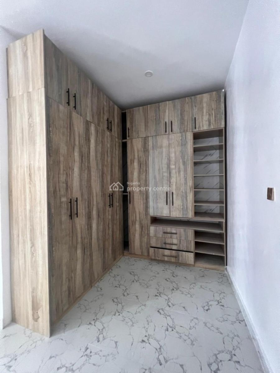 Stunning 4 Bedroom Terrace Duplex with Bq, Communal Pool & Gym, Sweet Deal, Perfect for Family Residence & Investment in Lekky County, Lekki, Lagos, Terraced Duplex for Sale