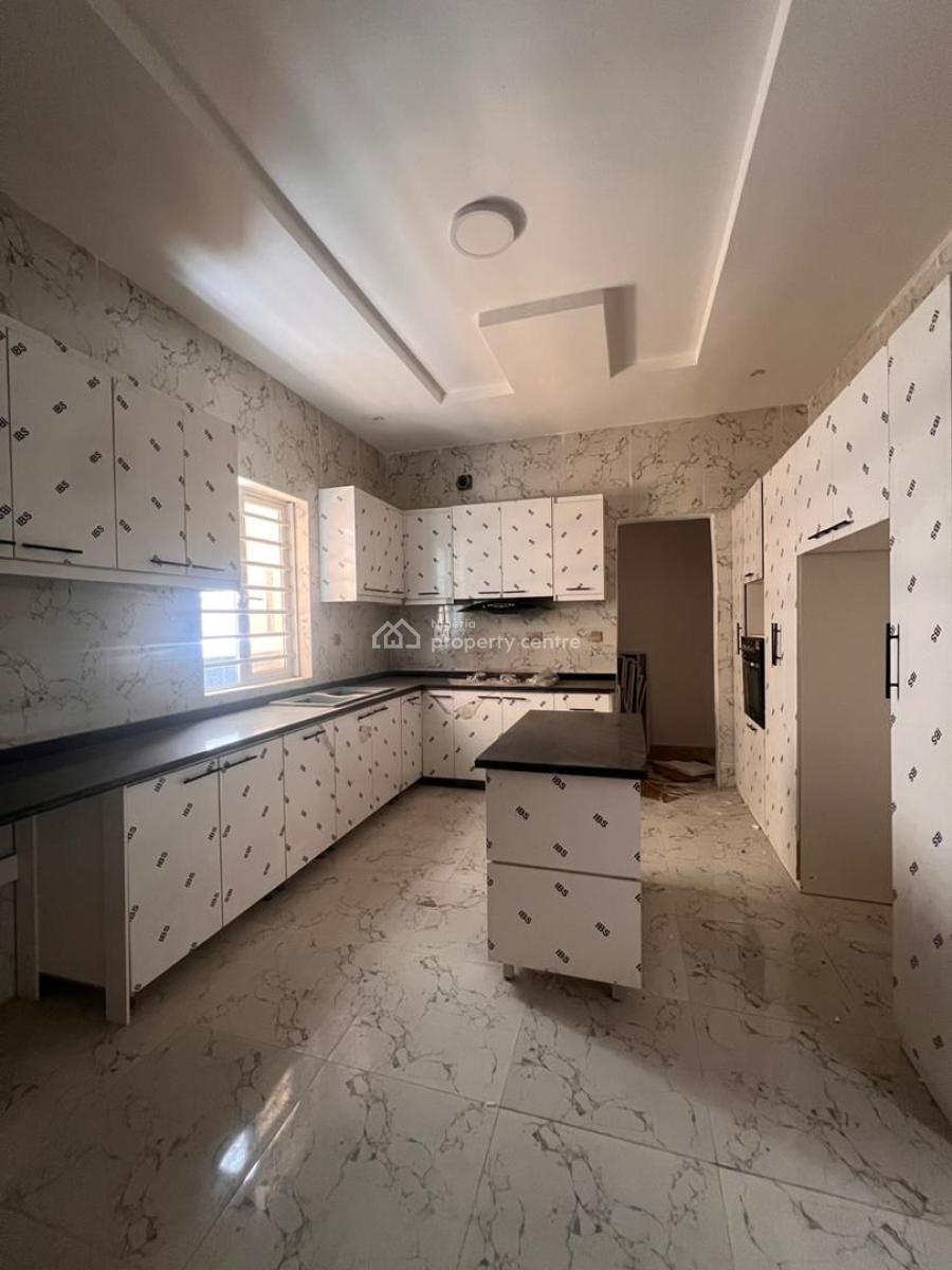 Stunning 4 Bedroom Detached Duplex with Bq, Communal Pool & Gym, with Communal Swimming Pool, Gym and Spacious Compound in Lekky County, Lekki, Lagos, Detached Duplex for Sale