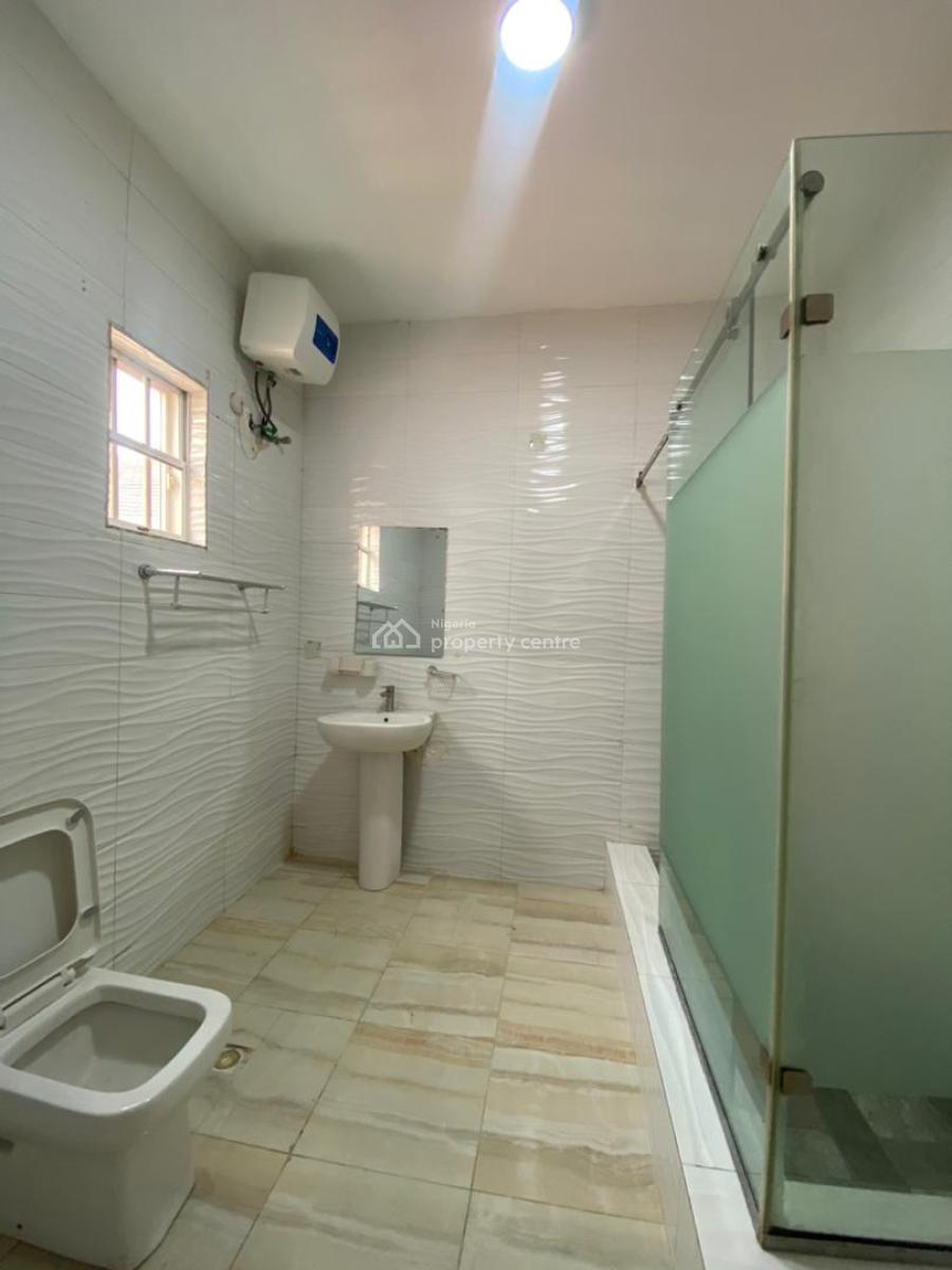 This Stunning 5-bedroom Detached Duplex + Bq, Chevron, Lekki, Lagos, Detached Duplex for Rent