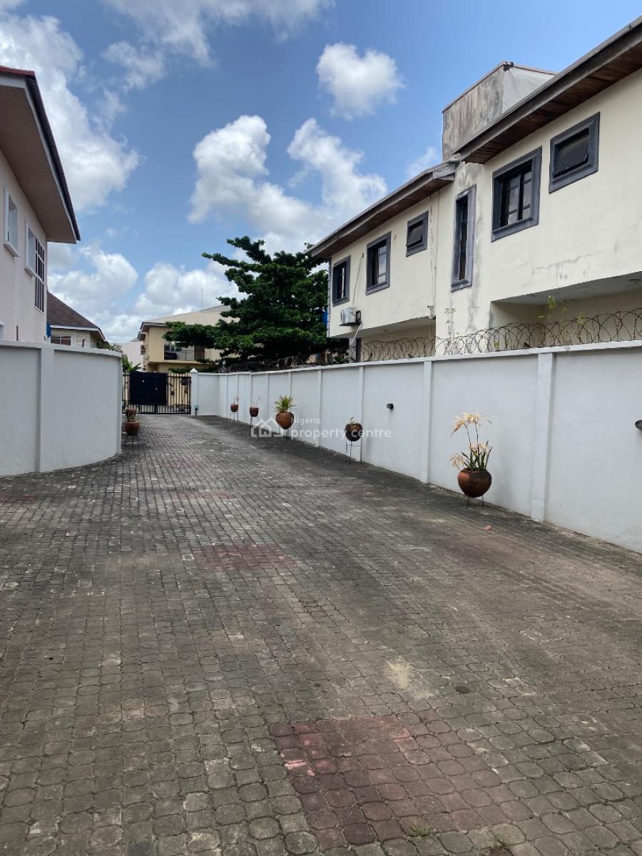 Detached 5bed Mansion with 2bedroom Bq and Spacious Compound, Vgc, Lekki, Lagos, Detached Duplex for Rent