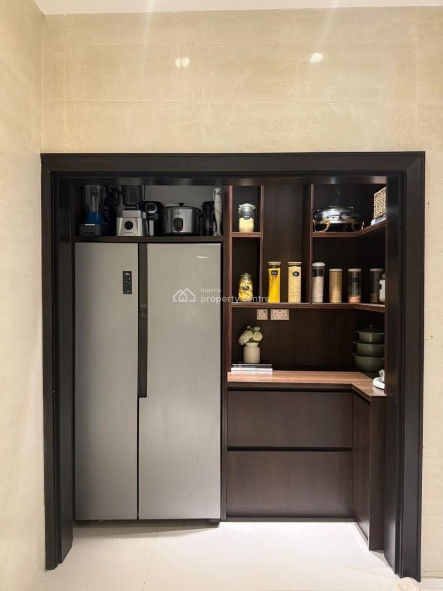 Pristine 3 Bedroom Apartment Furnished, Wuye, Abuja, Block of Flats for Sale