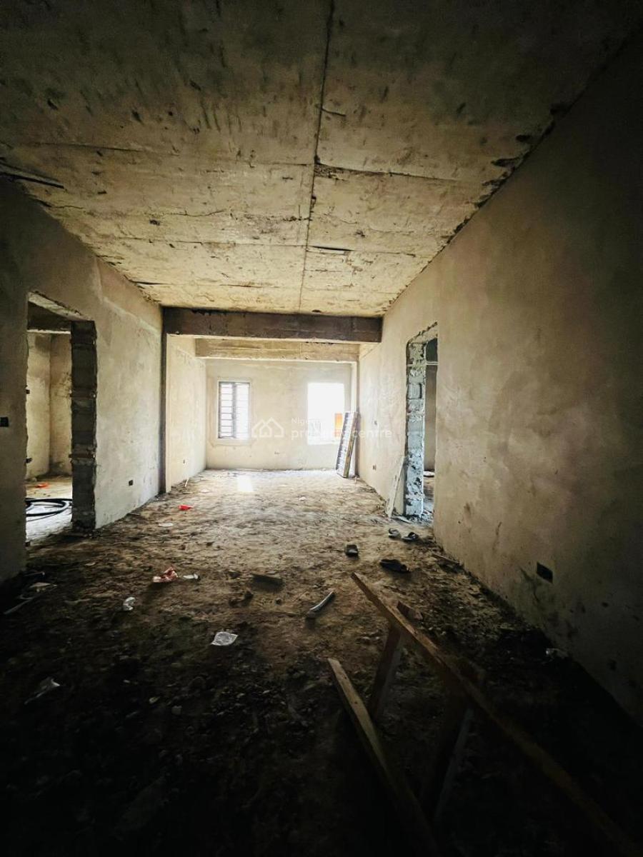 Exquisitely Built 2 Bedroom Apartment, Adeniyi Jones, Ikeja, Lagos, Block of Flats for Sale