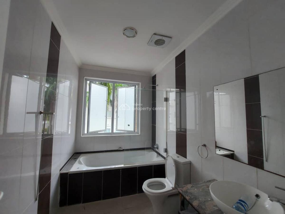 Blocks of Flats on 6,170sqm of Prime Residential Land, Residential Zone, Banana Island, Ikoyi, Lagos, Land for Sale