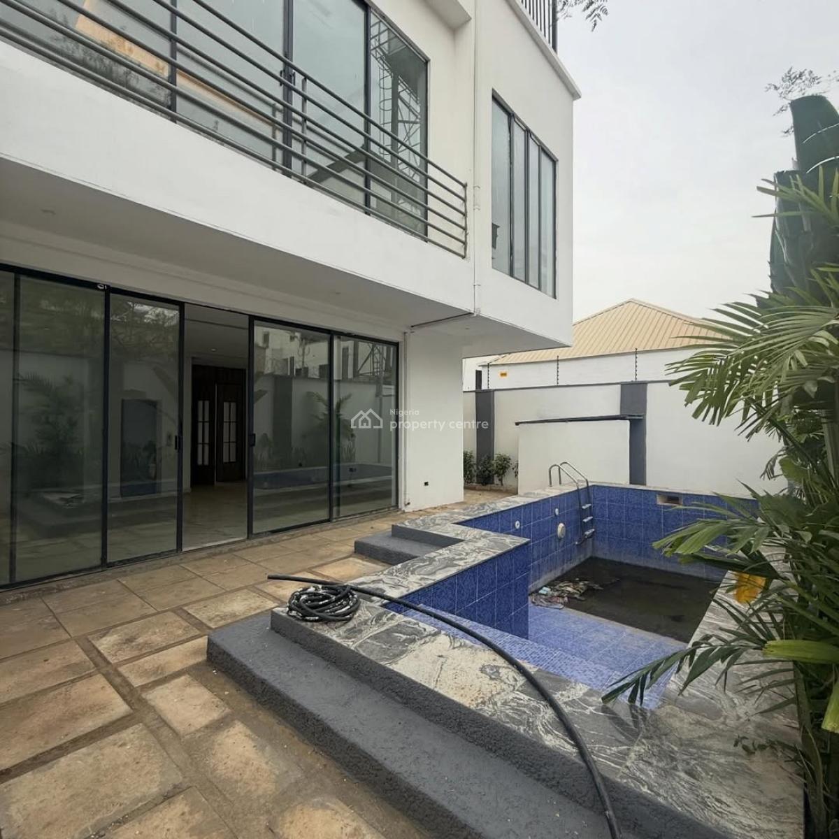 Opulent 5 Bedroom Detached Duplex 1 Room Bq and a Pool, Maitama District, Abuja, Detached Duplex for Sale