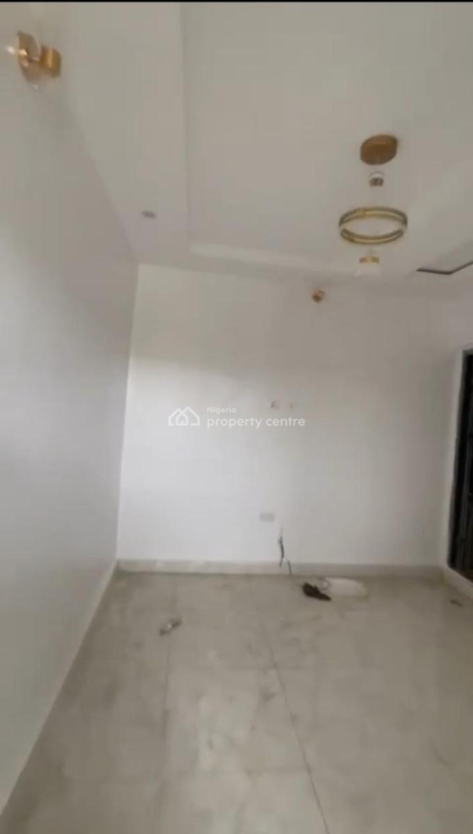 Lovely 2bedroom Flat, Akoka, Yaba, Lagos, Flat / Apartment for Rent