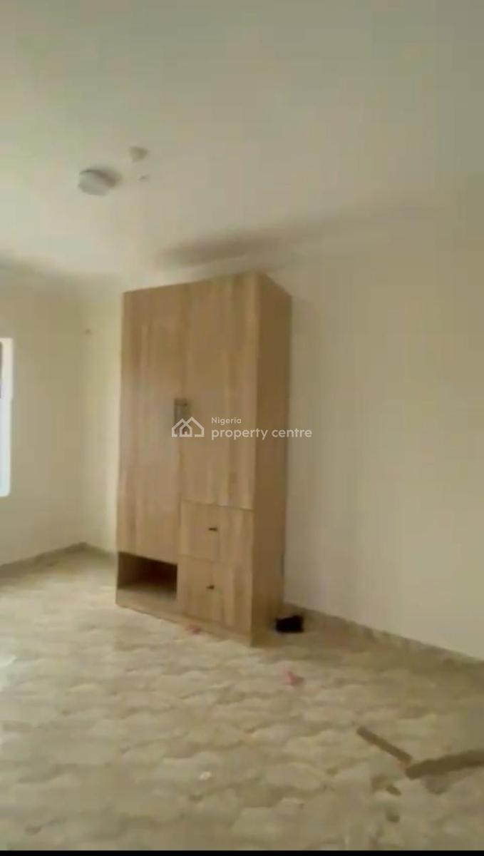 Lovely 2bedroom Flat, Akoka, Yaba, Lagos, Flat / Apartment for Rent