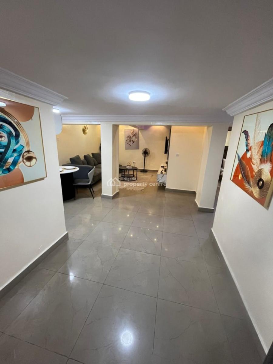2 Bedroom Fully Equipped Kitchen - Fitted Wardrobes - Neatly Finished, Ikeja Gra, Ikeja, Lagos, Flat / Apartment for Sale