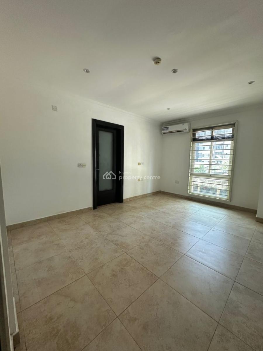 Spacious Well Maintained 3-bedroom Maisonette + Bq, Old Ikoyi, Ikoyi, Lagos, Flat / Apartment for Rent