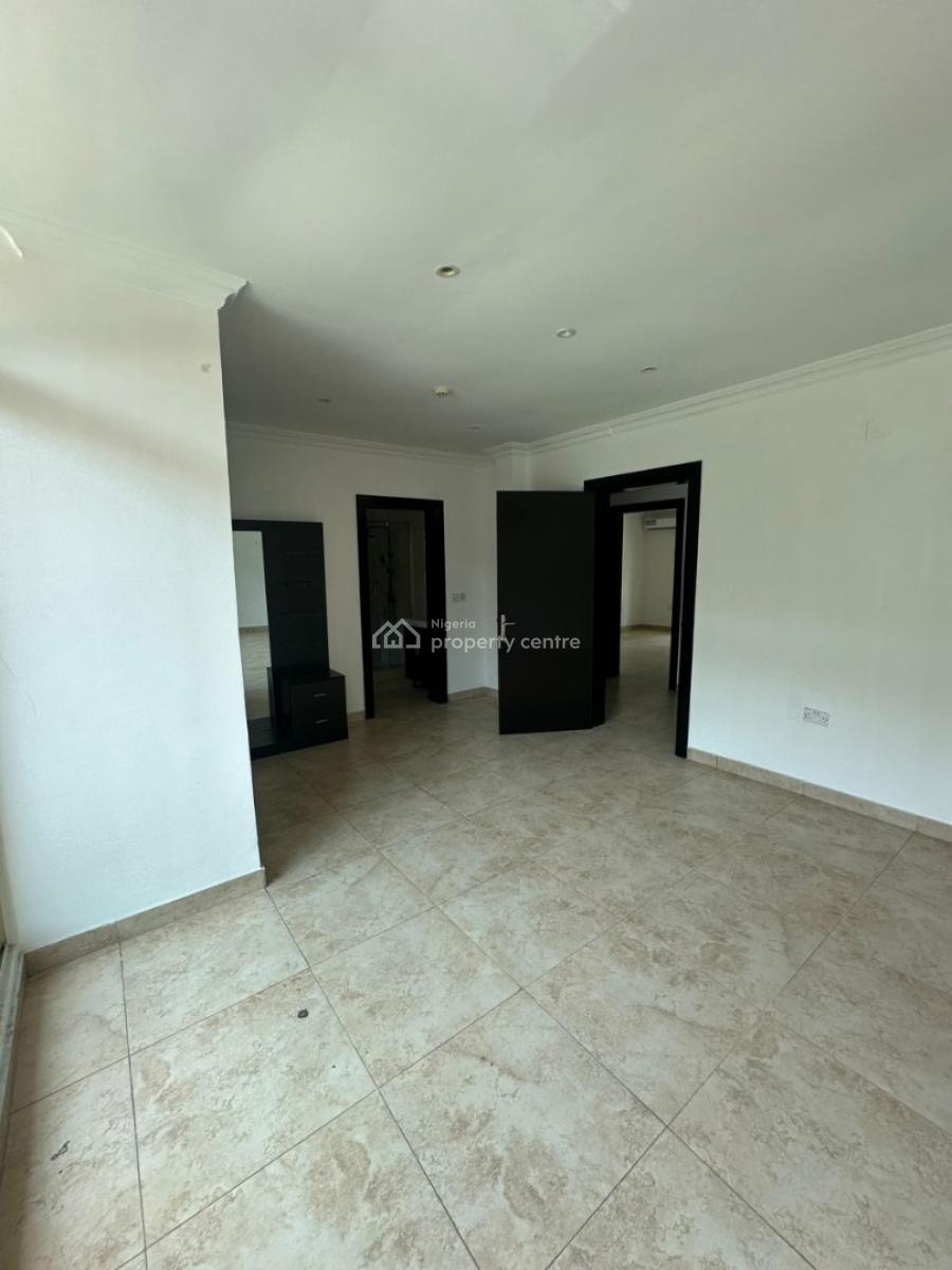 Spacious Well Maintained 3-bedroom Maisonette + Bq, Old Ikoyi, Ikoyi, Lagos, Flat / Apartment for Rent