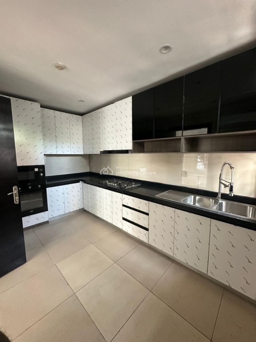 Spacious Well Maintained 3-bedroom Maisonette + Bq, Old Ikoyi, Ikoyi, Lagos, Flat / Apartment for Rent