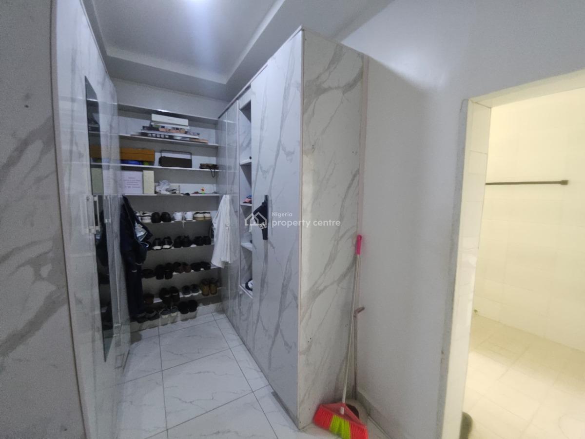 Very Clean and Spacious 4 Bedroom Penthouse Duplex, After Dunamis Behind New Shafa Filling Station, Lugbe District, Abuja, Detached Duplex for Rent