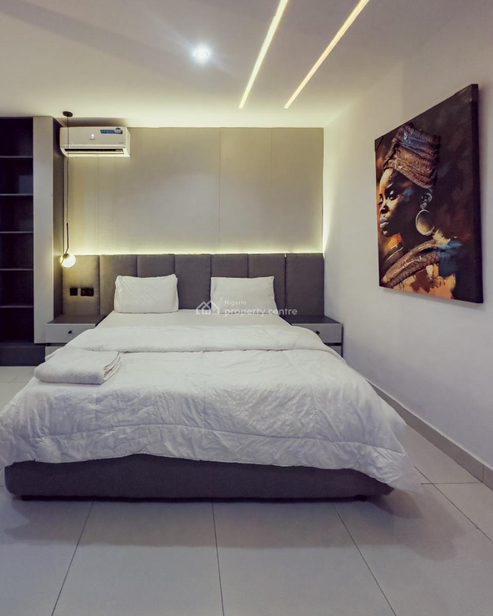 Ethereal and Cozy Two Bedroom Apartment, 42 Rotimi Street, Surulere, Lagos, Flat / Apartment Short Let