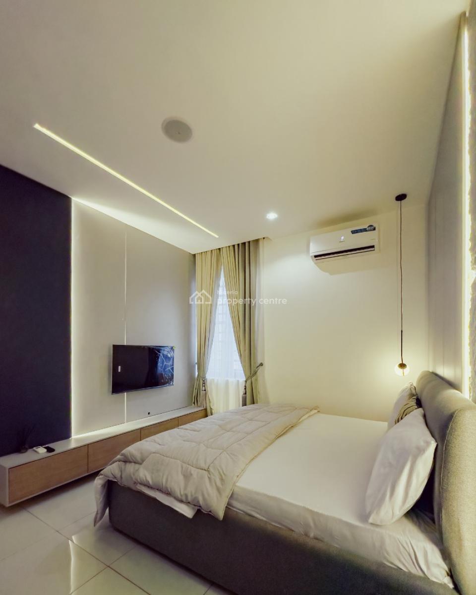 Ethereal and Cozy Two Bedroom Apartment, 42 Rotimi Street, Surulere, Lagos, Flat / Apartment Short Let