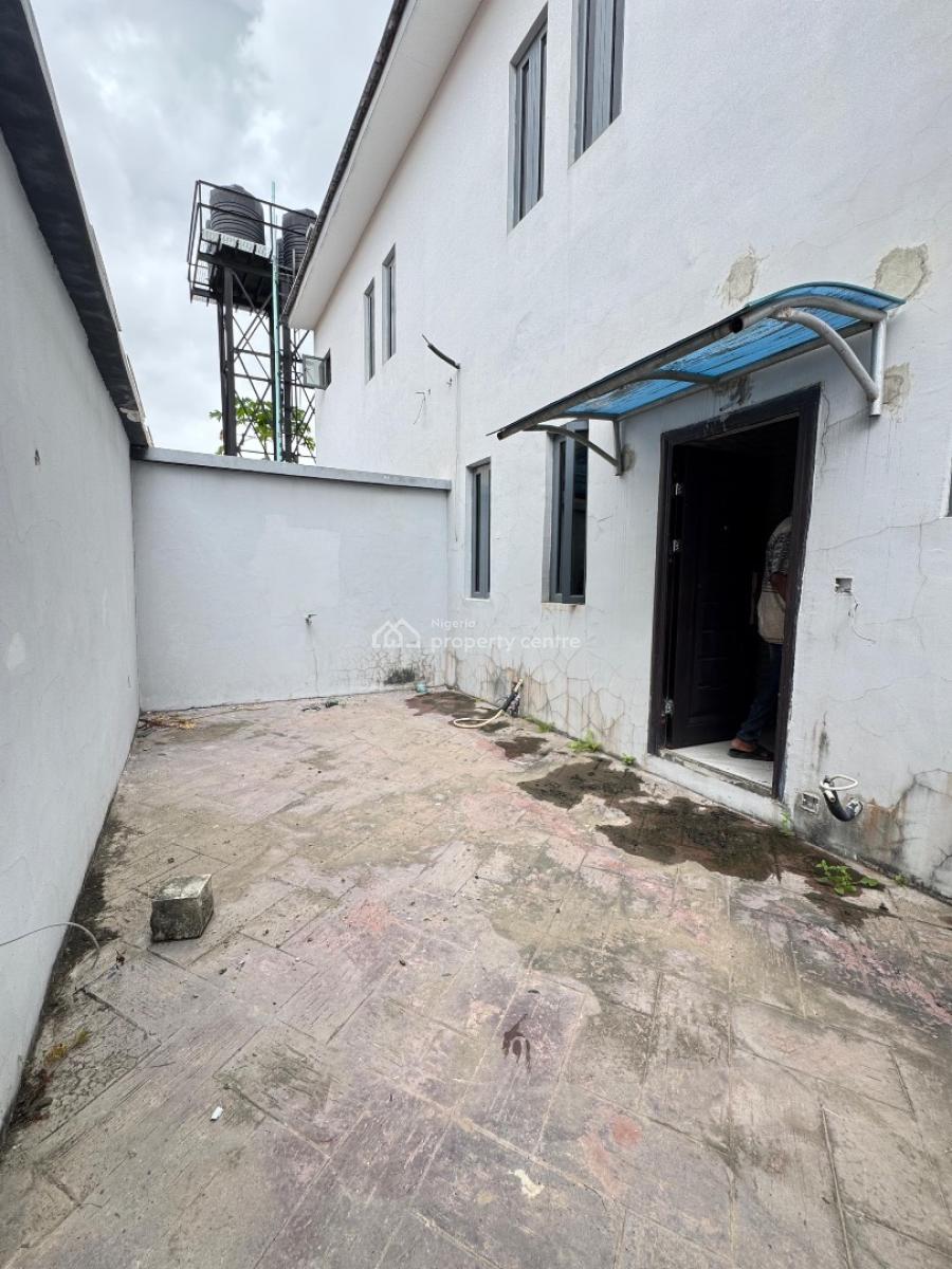 Exceptionally Well Built in Serene Surroundings, Ajah, Lagos, Terraced Duplex for Sale
