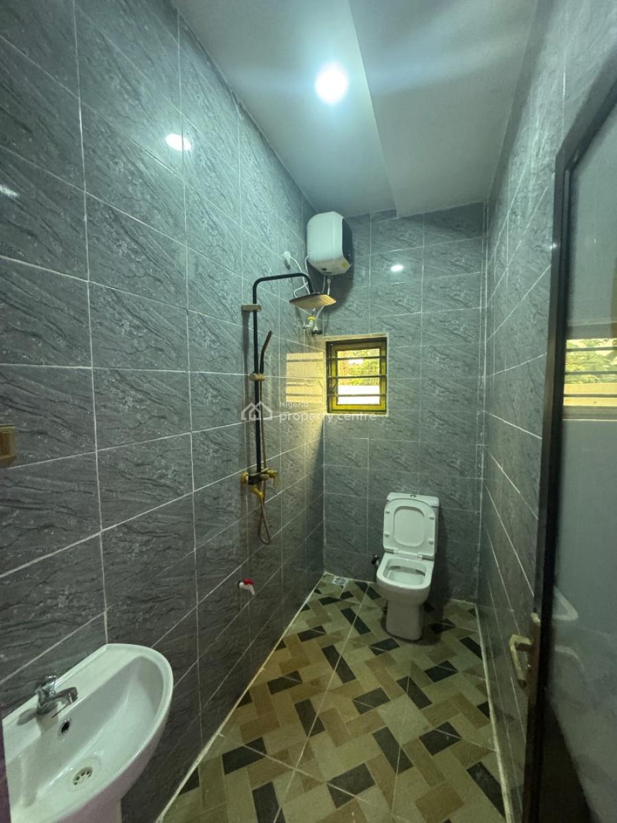 4 Bedroom Bungalow in a Well Built Area, Umugoma, Owerri Municipal, Imo, Detached Bungalow for Sale