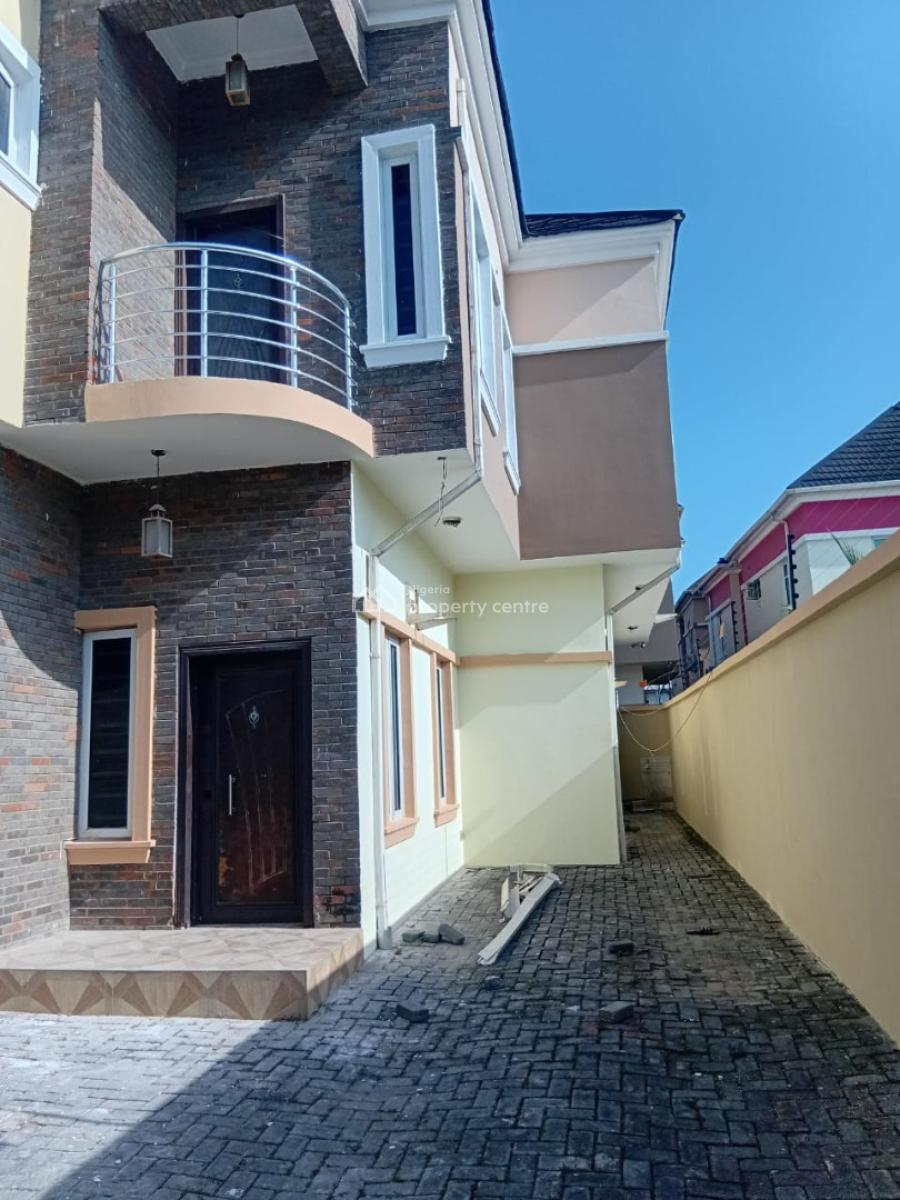 4 Bedroom Semi  Detached with Bq, Ocean Breeze Estate, Ologolo, Lekki, Lagos, Semi-detached Duplex for Rent