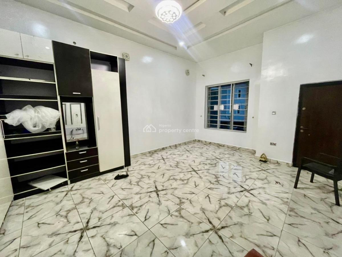 Spacious and Luxury Masters Bedroom Apartment, Chevron Alternative, Lekki, Lagos, Self Contain (single Rooms) for Rent