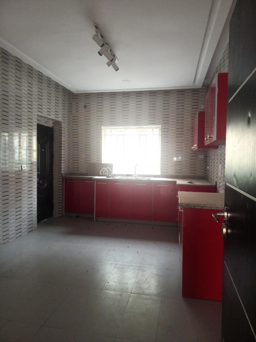 Luxury and Massive 3 Bedroom Block of Flat, After Coza, Guzape District, Abuja, Flat / Apartment for Rent