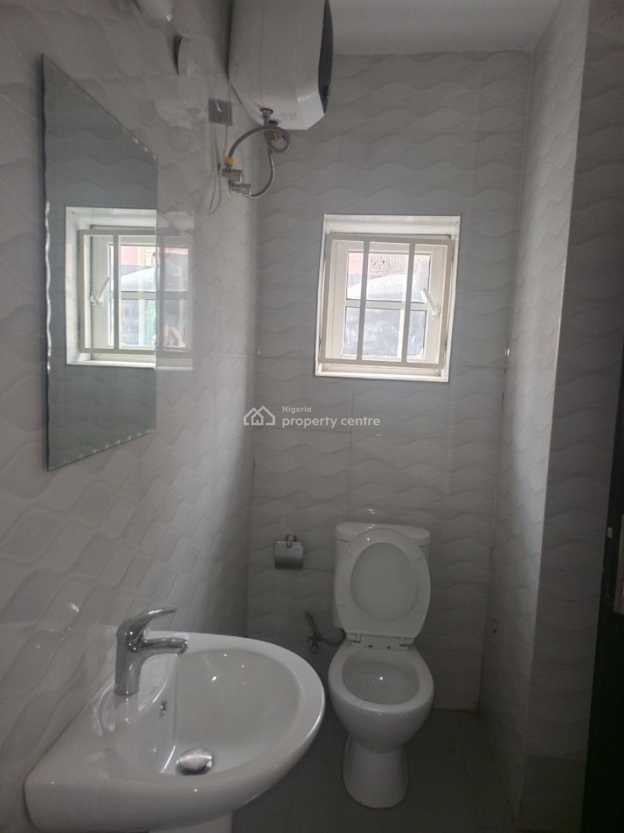 Luxury and Massive 3 Bedroom Block of Flat, After Coza, Guzape District, Abuja, Flat / Apartment for Rent