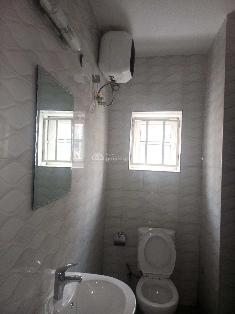 Luxury and Massive 3 Bedroom Block of Flat, After Coza, Guzape District, Abuja, Flat / Apartment for Rent