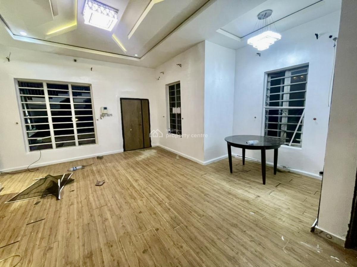 Excellent Studio Apartment in Secured Estate of High Profile Residence, Chevron Alternative, Lekki, Lagos, Self Contain (single Rooms) for Rent