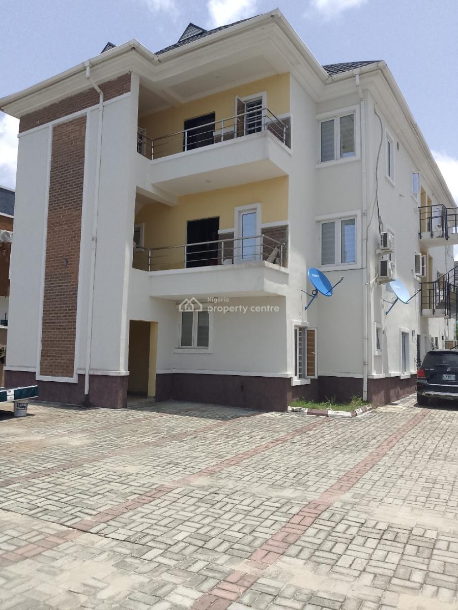 Very Beautiful and Neat 2 Bedroom Flat, Ilaje Off Mobile Road, Ajah, Lagos, Flat / Apartment for Rent