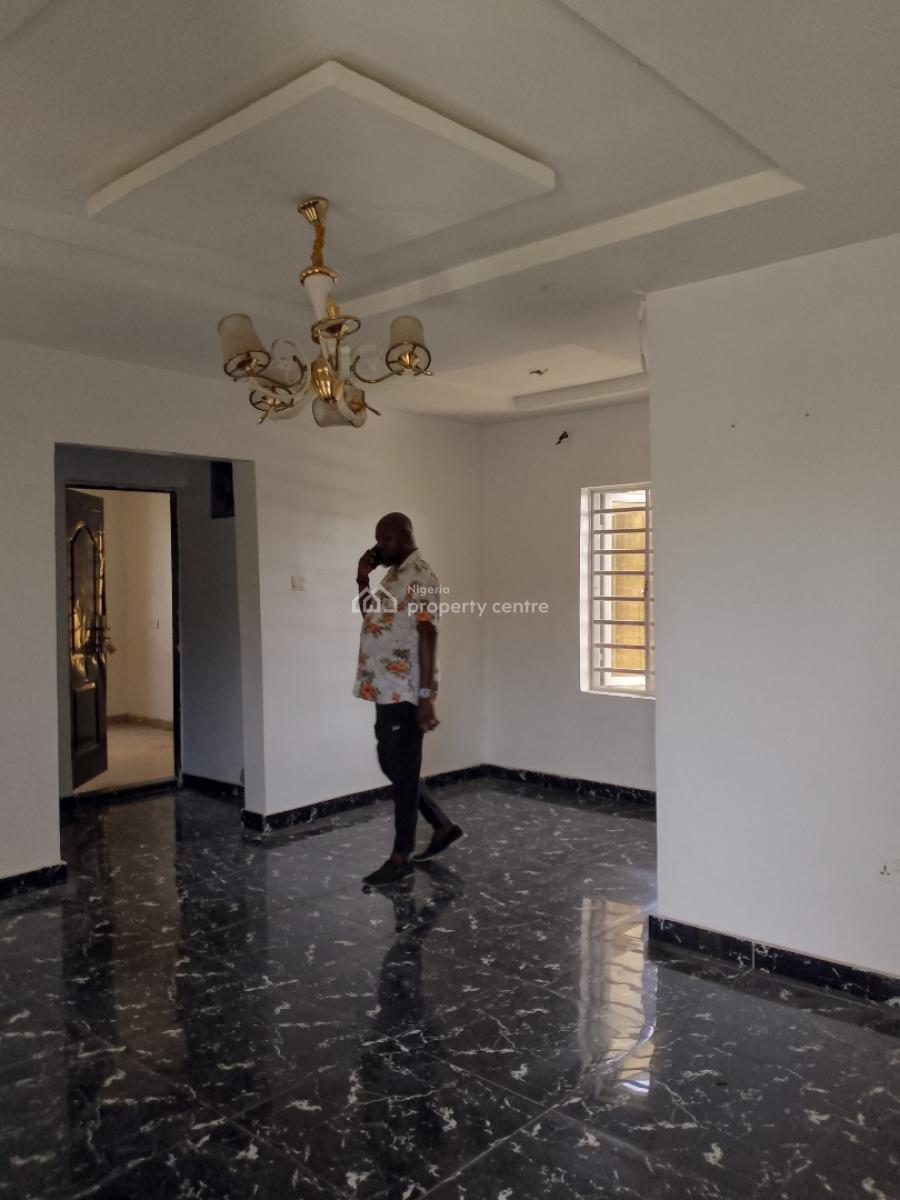 Very Beautiful and Neat 2 Bedroom Flat, Ilaje Off Mobile Road, Ajah, Lagos, Flat / Apartment for Rent