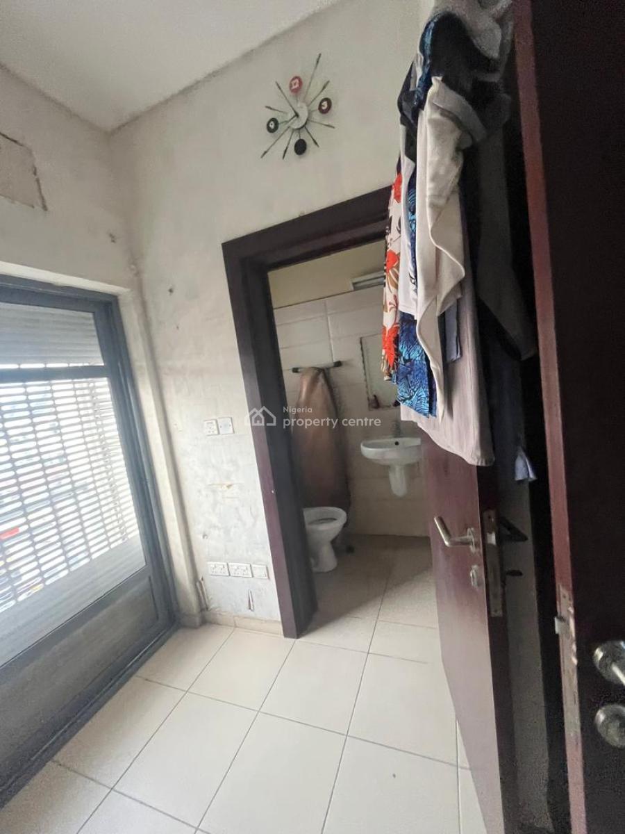 Well Maintained 4 Bedroom Terrace Duplex with Bq, Osapa, Lekki, Lagos, Terraced Duplex for Sale