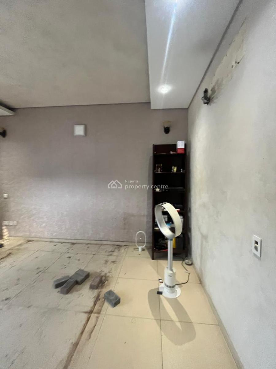 Well Maintained 4 Bedroom Terrace Duplex with Bq, Osapa, Lekki, Lagos, Terraced Duplex for Sale