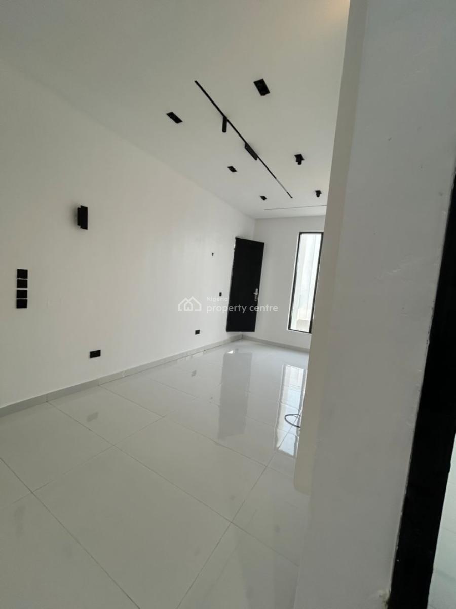 5 Bedrooms Fully Detached Duplex with Bq, Lekki Phase 1, Lekki, Lagos, Detached Duplex for Sale