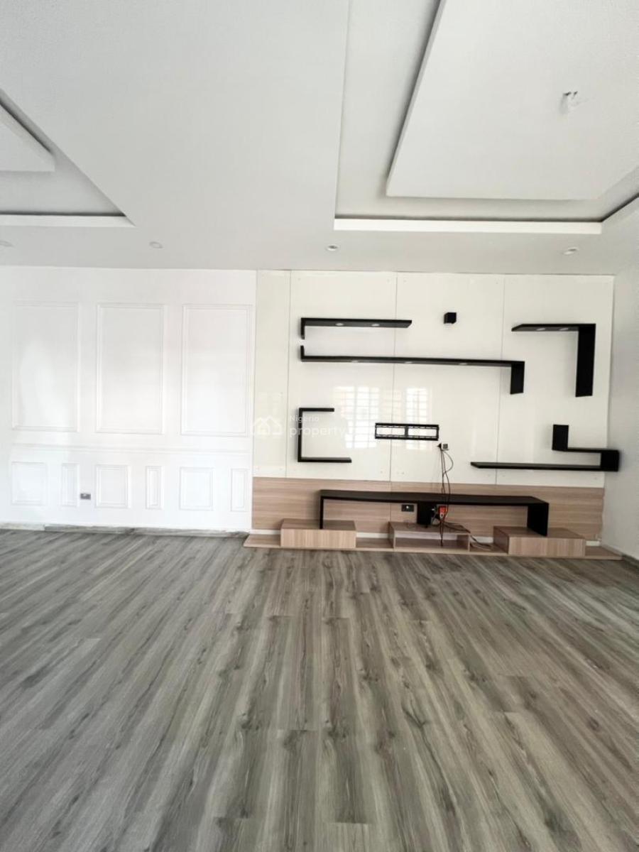 4 Bedroom Semi Datched Duplex with Bq, Ologolo, Lekki, Lagos, Semi-detached Duplex for Rent