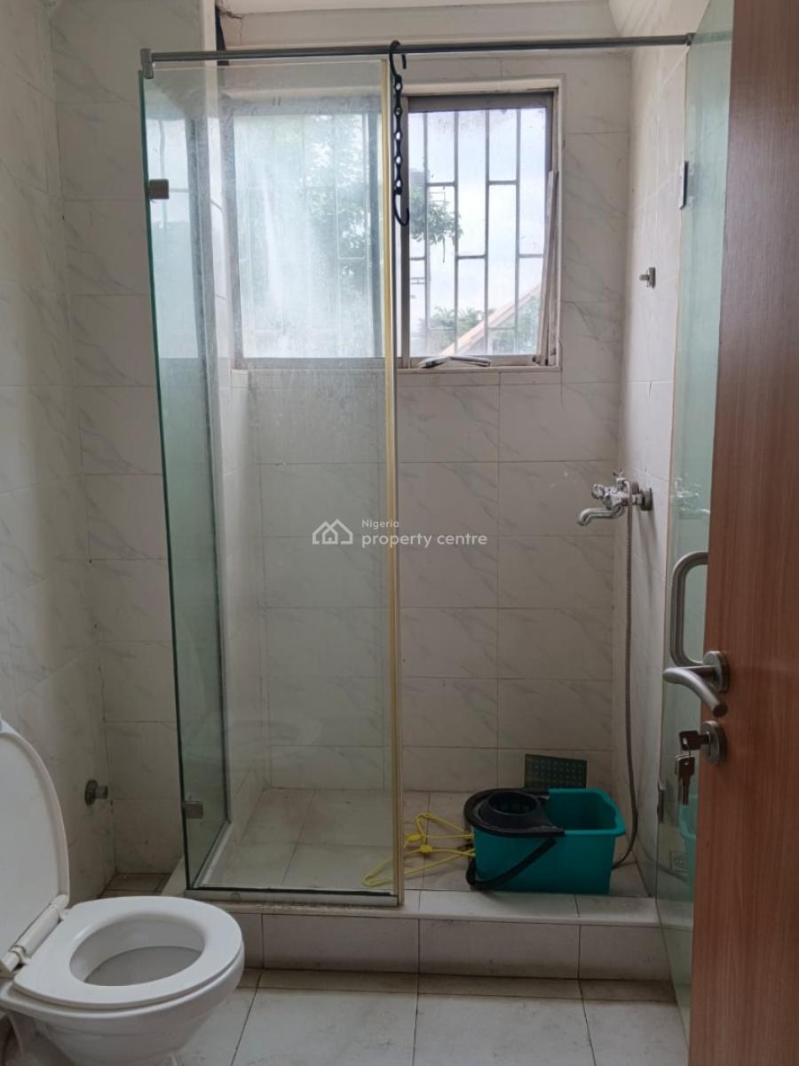 Unfurnished  3 Bedroom Apartment with Bq, Ikeja Gra, Ikeja, Lagos, Flat / Apartment for Rent