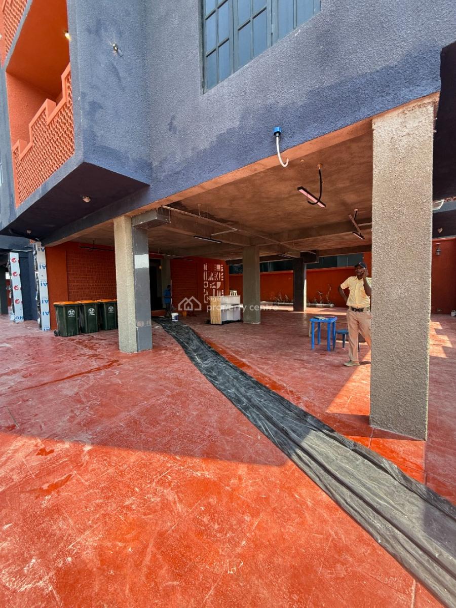 Brand New  3  Bedroom Service Apartment, Lekki Phase 1, Lekki, Lagos, Flat / Apartment for Sale