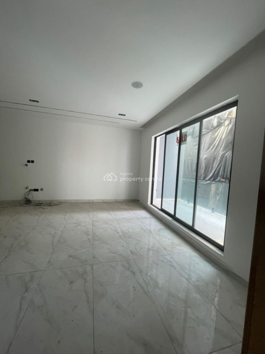 Luxury 2-bedroom Apartment, Freedom Way, Lekki Phase 1, Lekki, Lagos, Flat / Apartment for Sale