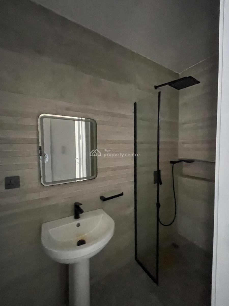 𝐁𝐄𝐀𝐔𝐓𝐈𝐅𝐔𝐋 4 𝐁𝐄𝐃𝐑𝐎𝐎𝐌 𝐒𝐄𝐌𝐈 𝐃𝐄𝐓𝐀𝐂𝐇𝐄𝐃, Lekki Phase 1, Lekki, Lagos, Semi-detached Duplex for Rent