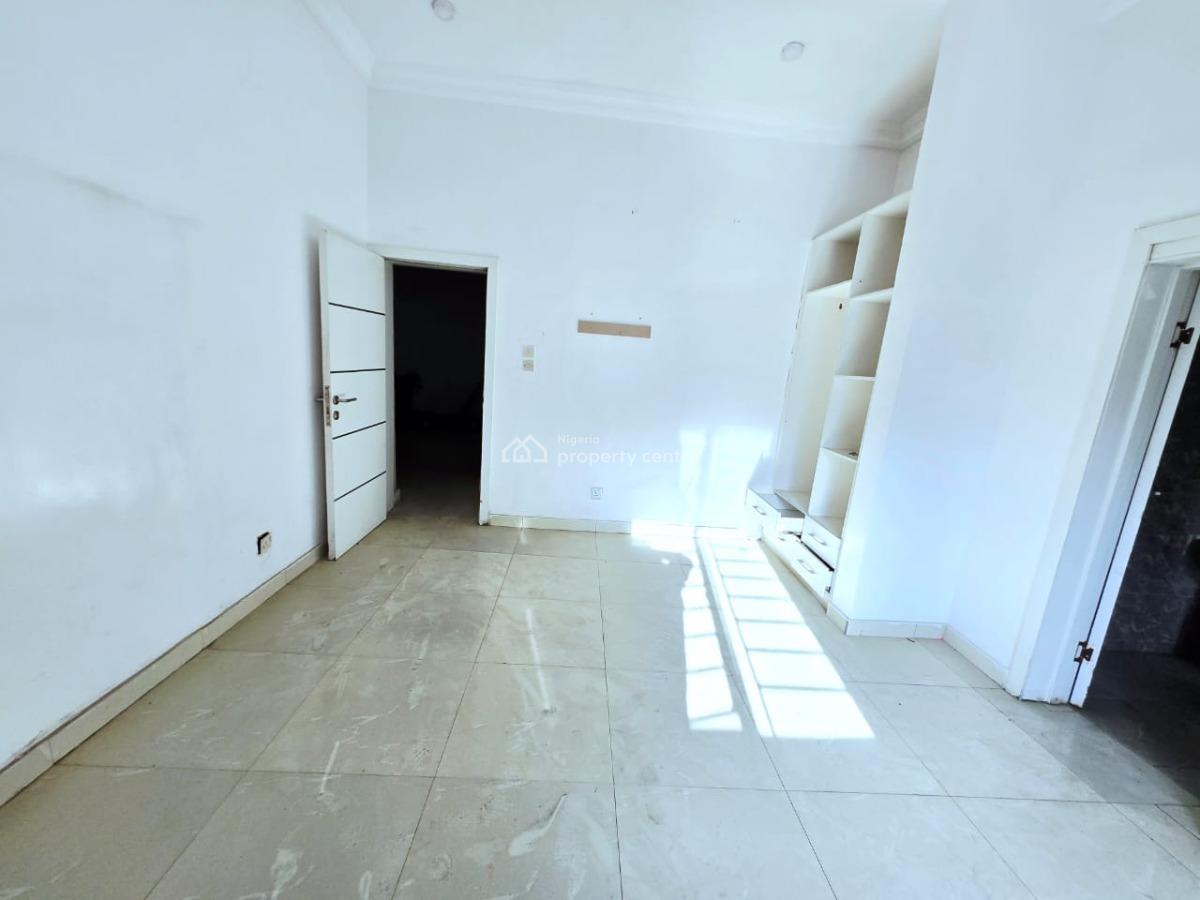 8 Units of 3-bedrooms Flat with a Room Bq, Lekki Right, Lekki Phase 1, Lekki, Lagos, Flat / Apartment for Rent