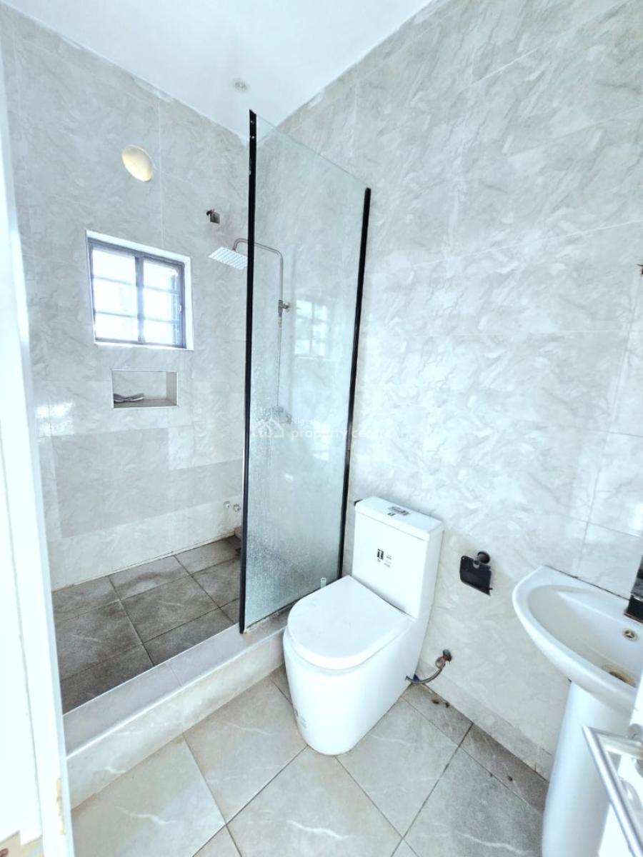 8 Units of 3-bedrooms Flat with a Room Bq, Lekki Right, Lekki Phase 1, Lekki, Lagos, Flat / Apartment for Rent