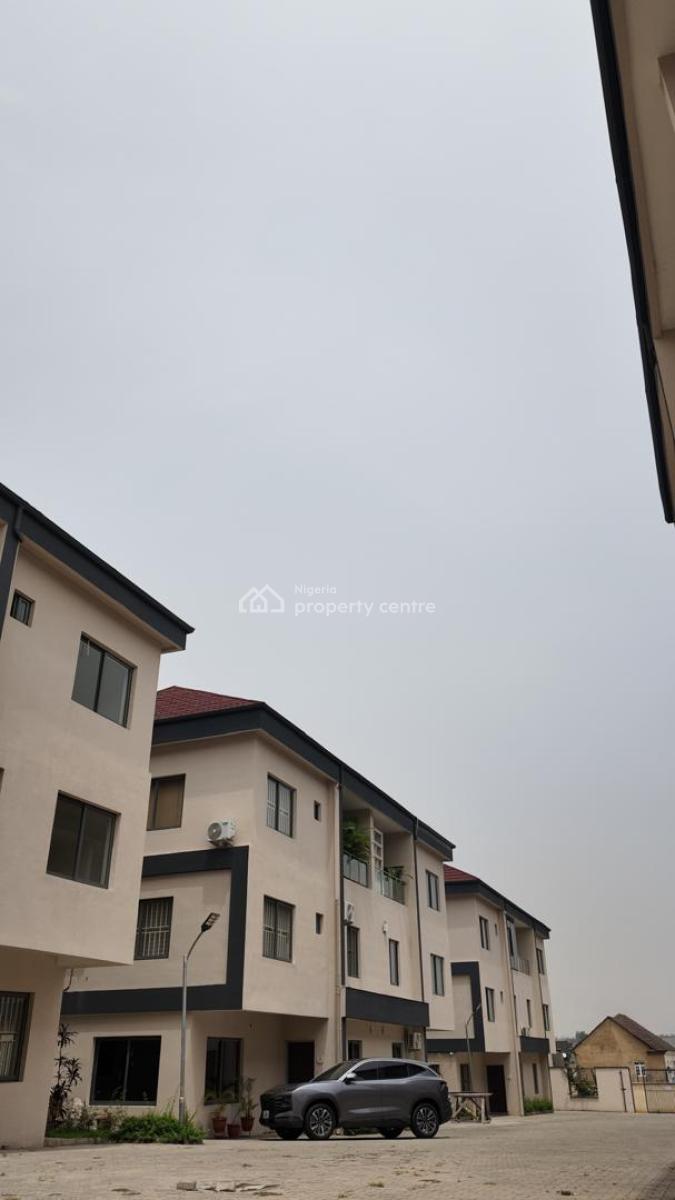 5 Bedroom Semi-detached Duplex, Mabushi, Abuja, Semi-detached Duplex for Sale