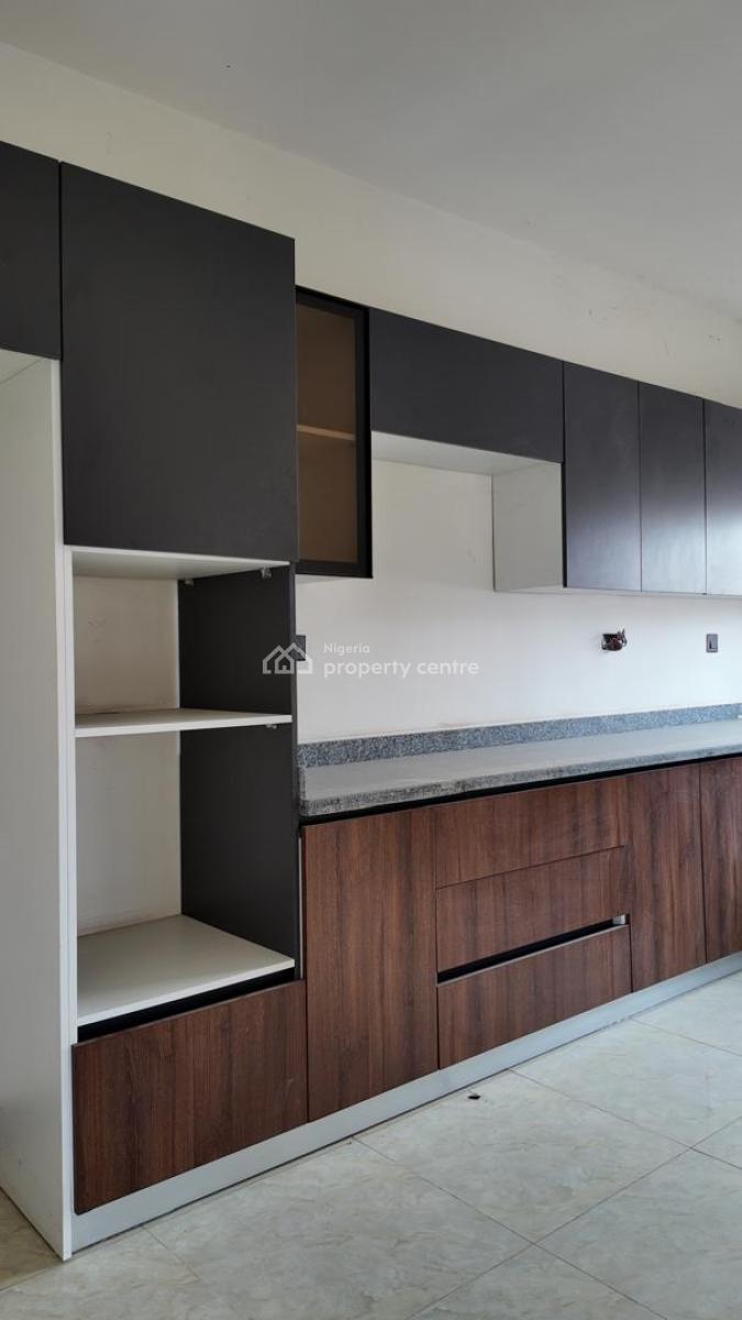 5 Bedroom Semi-detached Duplex, Mabushi, Abuja, Semi-detached Duplex for Sale