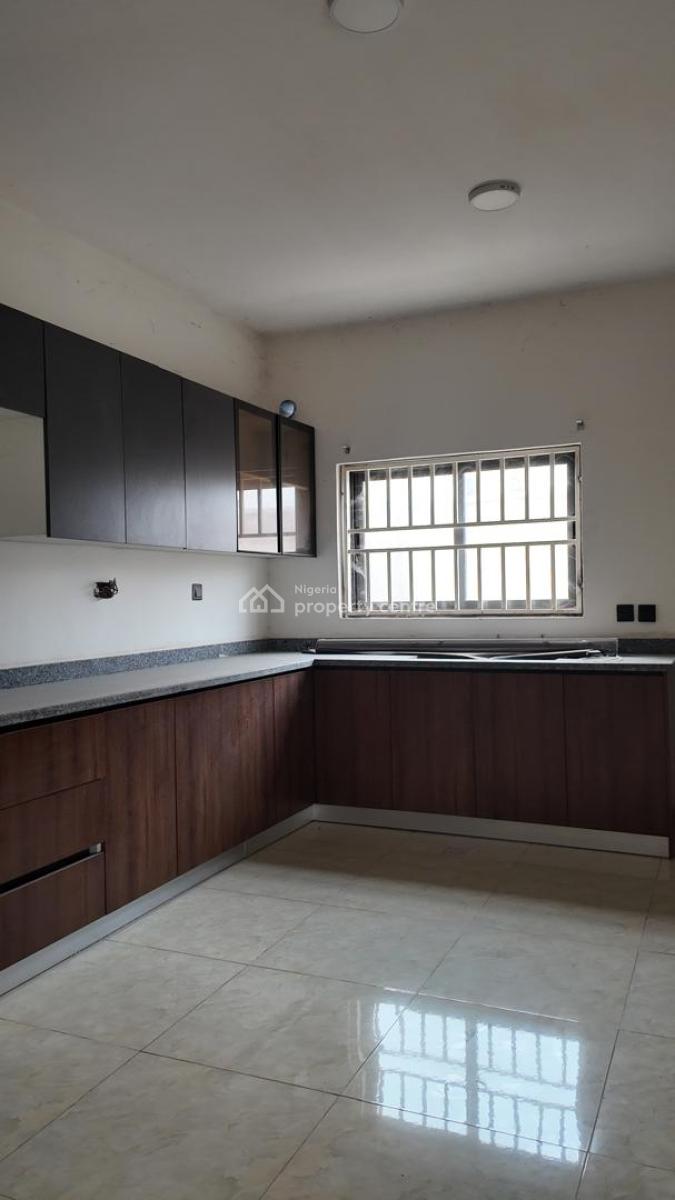 5 Bedroom Semi-detached Duplex, Mabushi, Abuja, Semi-detached Duplex for Sale