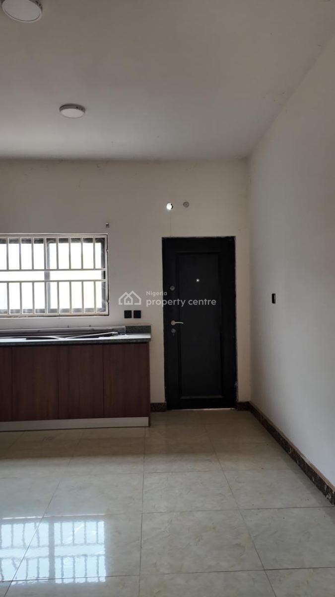 5 Bedroom Semi-detached Duplex, Mabushi, Abuja, Semi-detached Duplex for Sale