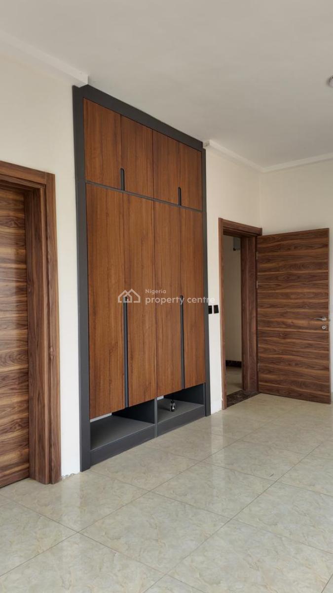 5 Bedroom Semi-detached Duplex, Mabushi, Abuja, Semi-detached Duplex for Sale