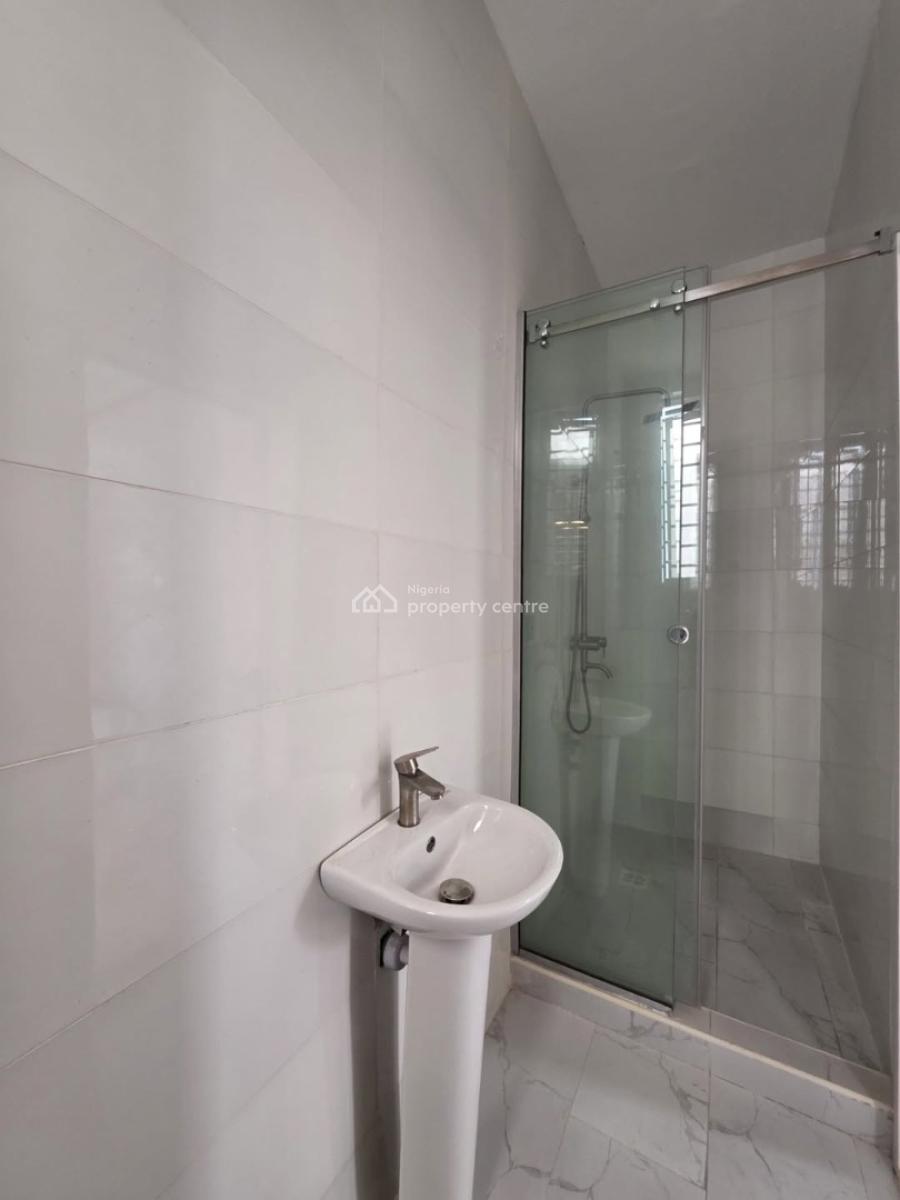 Luxury Built and Well Crafted 4 Bedroom Duplex, Ologolo, Lekki Phase 2, Lekki, Lagos, Terraced Duplex for Sale