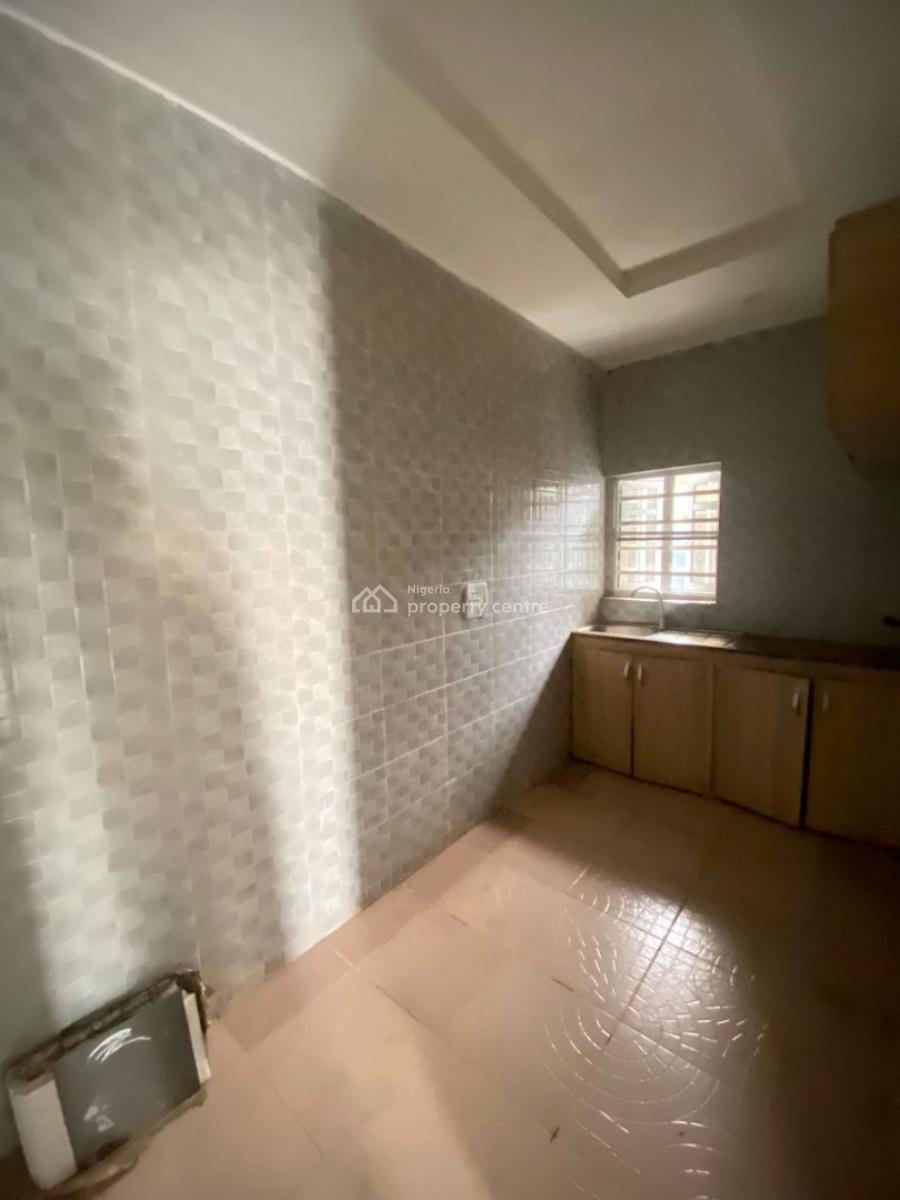 Executive 2 Bedrooms Luxury Apartment, Unity Estate Kekere Ado Road, Ajah, Lagos, Flat / Apartment for Rent