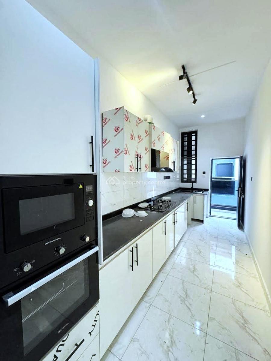 Serviced 2 Bedroom Apartment, Ologolo, Lekki, Lagos, Flat / Apartment for Rent