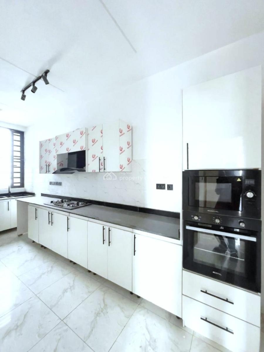 Serviced 2 Bedroom Apartment, Ologolo, Lekki, Lagos, Flat / Apartment for Rent