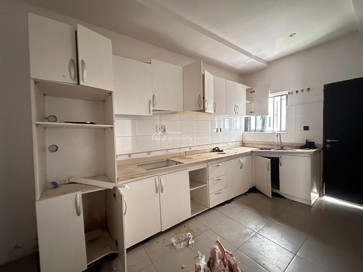 4 Bedrooms Terraced Duplex Available, Ilaje, Ajah, Lagos, Terraced Duplex for Rent