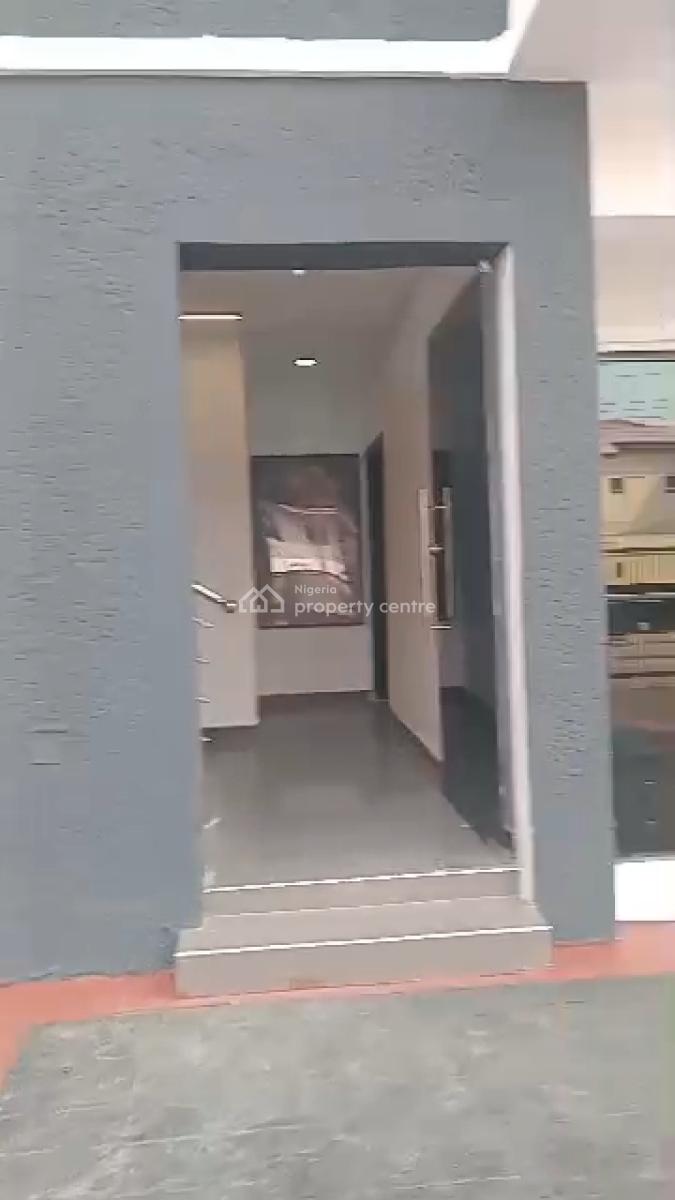 Tastefully Furnished 3 Bedroom Apartment, Lekki Phase 1, Lekki, Lagos, Flat / Apartment for Rent