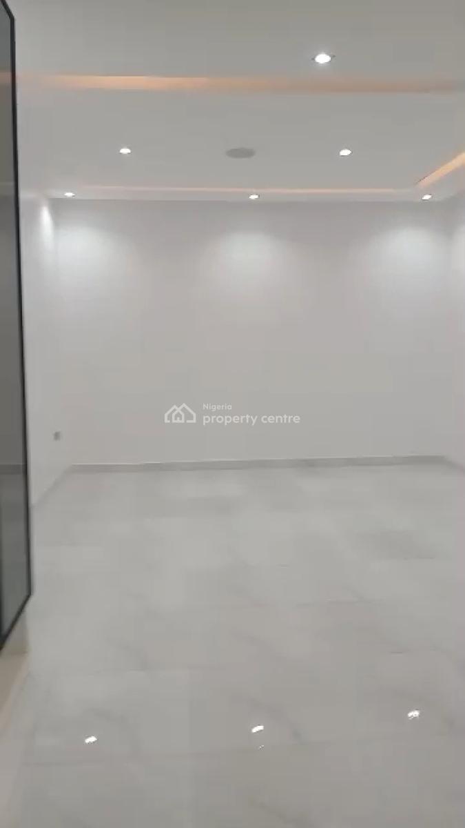 Tastefully Furnished 3 Bedroom Apartment, Lekki Phase 1, Lekki, Lagos, Flat / Apartment for Rent