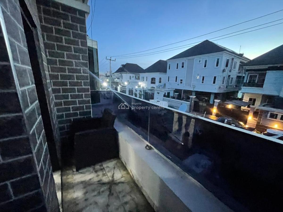 Luxurious Master Bedroom, Chevron Alternative, Lekki Phase 2, Lekki, Lagos, Self Contain (single Rooms) for Rent